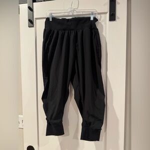 Zella joggers from Nordstrom
Worn twice